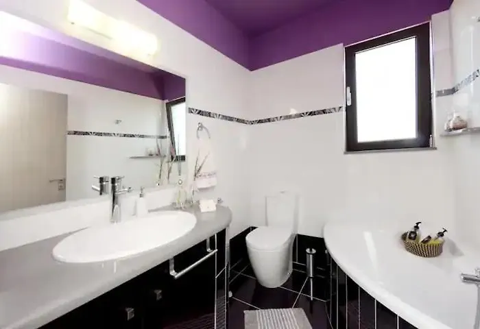 Apartamento Theros Lux