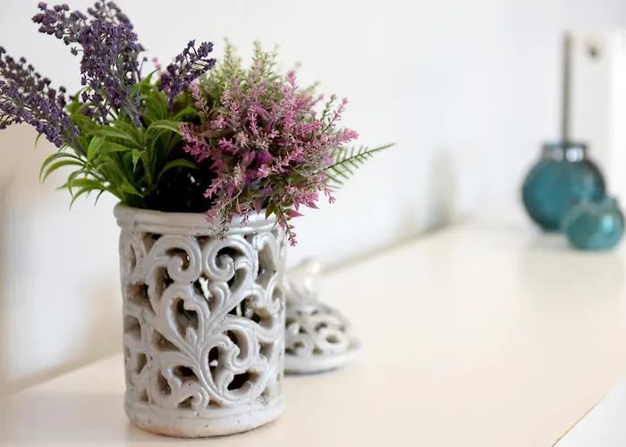 Theros Lux * Émbonas