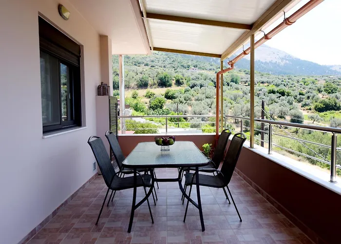 Theros Lux Apartamento *